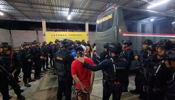 14 Napi High Risk Lapas Porong Dipindahkan Ke Nusakambangan, Kalapas: Demi Keamanan Dan Pembinaan