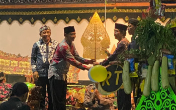 Ratusan Warga Padati Punden Mbah Putut, Tradisi Ruwah Dusun Sadang Berlangsung Khidmat dan Meriah 9 20260214 214420