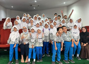 Sd Al Muslim Public Speaking Class On Tour: “Next Gen Broadcasters” Di Kece Media Unesa