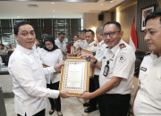 Lapas Kelas I Surabaya Raih Penghargaan Dittipidnarkoba Bareskrim Polri Atas Komitmen Berantas Narkoba