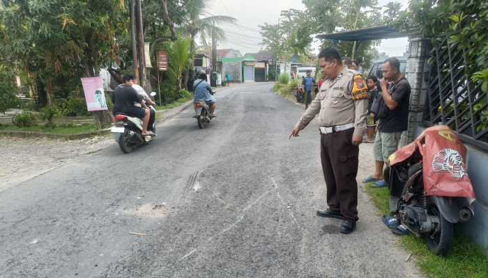 Kecelakaan Maut Di Sukodono, Pemotor Asal Prambon Tewas Usai Terjatuh Ke Lajur Berlawanan