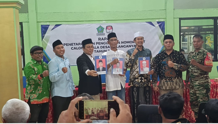 Proses Pengundian Nomor Urut Dan Penetapan Calon Kepala Desa Kalanganyar Berjalan Sukses