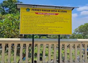 Puluhan Nisan Di Makam Desa Kludan Dicoret Silang Merah, Picu Polemik Di Warga