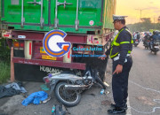 Kelelahan Usai Mendaki Gunung Penanggungan, Motor Tabrak Trailer Di Taman Sidoarjo, Dua Remaja Terluka