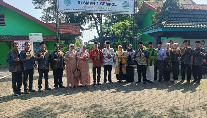 Pengurus Cabang Pgri Gempol Gelar Halal Bihalal,