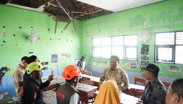 Bupati Sidoarjo Sidak Sdn 1 Sidokepung Siapkan Opsi Bangun Gedung 2 Lantai