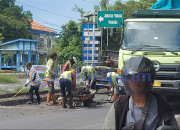Perbaikan Jalan Di Trosobo Picu Kemacetan Hingga 5 Kilometer, Pengendara Keluhkan Waktu Pengerjaan