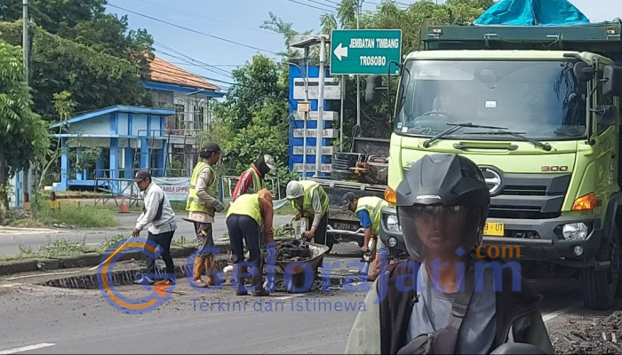 Perbaikan Jalan Di Trosobo Picu Kemacetan Hingga 5 Kilometer, Pengendara Keluhkan Waktu Pengerjaan