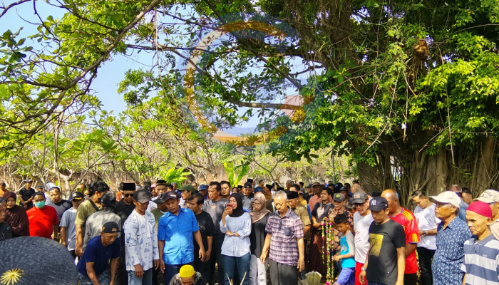 Pemakaman Kepala Desa Buncitan  Berlangsung Khidmat,Ratusan Warga Larut Dalam Duka Yang Mendalam