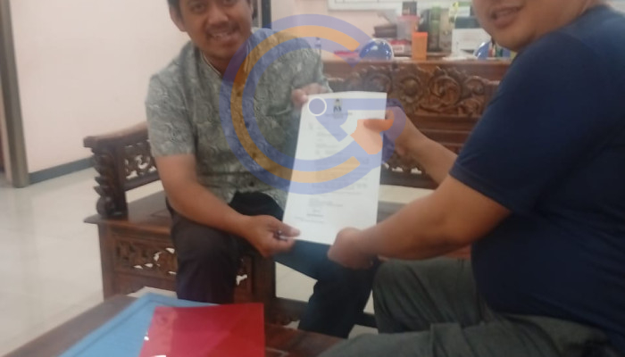 Calon Kades Nomor 3 Datangi Kantor Panitia Pilkades Pabean, Serahkan Surat Keberatan Resmi