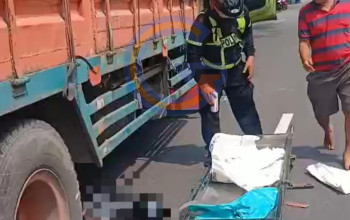 Mahasiswi Tewas Terlindas Truk Gandeng di Raya Taman Sidoarjo, Diduga Terserempet Mobil Misterius 8 Screenshot 20260522 160120 Gallery