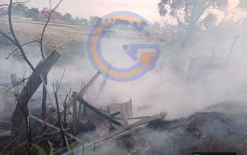 Warung Nasi dan Tambal Ban di Porong Terbakar, Penyebab Masih Diselidiki 3 20260619 153827
