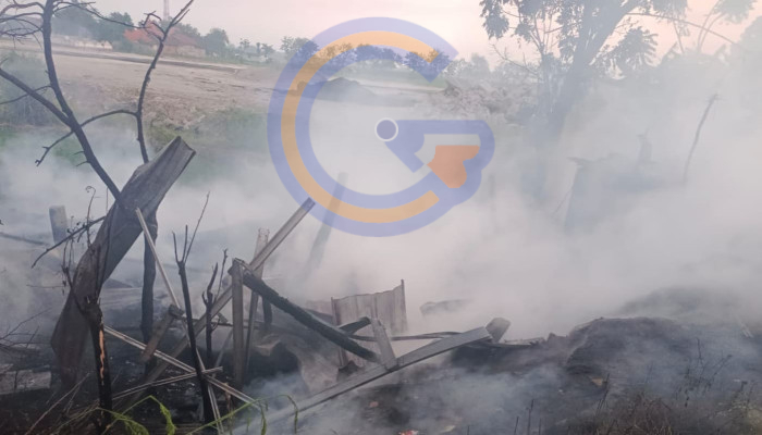 Warung Nasi Dan Tambal Ban Di Porong Terbakar, Penyebab Masih Diselidiki