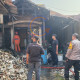 Api Hanguskan Gudang Rongsokan Di Gagang Kepuhsari Balongbendo, Kerugian Masih Didata