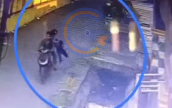 Viral Rekaman Cctv Jambret Bocah Di Taman, Warga Murka Dan Minta Pelaku Ditangkap