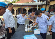 Perangi Narkoba Dari Internal, Satresnarkoba Polres Pelabuhan Tanjung Perak Gelar Tes Urine Mendadak