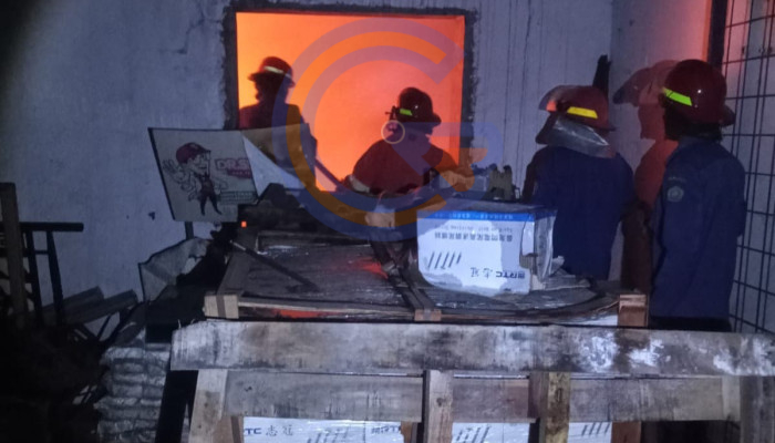 Gudang Cat Dan Tiner Pt Mega Baja Trosobo Terbakar Dini Hari, Diduga Dipicu Korsleting Listrik