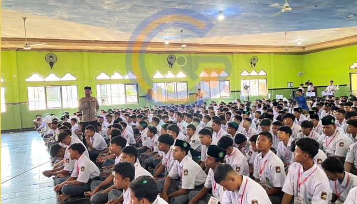 Polisi Edukasi Siswa Smk Ypm 1 Taman, Tekankan Tertib Lalu Lintas Dan Bahaya Narkoba