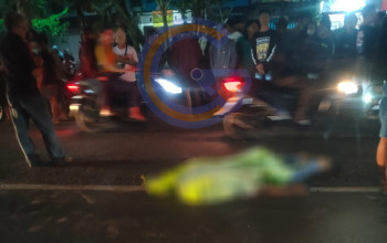 Bersenggolan Saat Menyalip, Pengendara Motor Tewas Terlindas Truk Di Jalan Raya Tanggul Wonoayu