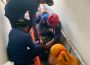 Bersihkan Kolam Ikan di Lantai Tiga, Pria di Wonoayu Tersengat Listrik 9 20260720 161135 1