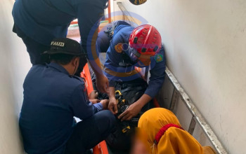 Bersihkan Kolam Ikan di Lantai Tiga, Pria di Wonoayu Tersengat Listrik 3 20260720 161135 1