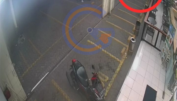 Komplotan Maling Gasak Motor Karyawan Indomaret Di Wonoayu, Aksi Terekam Cctv