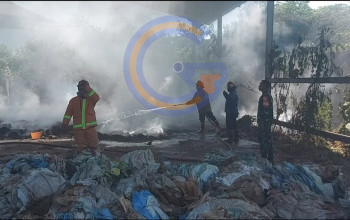 Empat Kebakaran Terjadi Dalam Sehari Di Sidoarjo, Bpbd Kerahkan Sejumlah Unit Damkar Ke Berbagai Lokasi