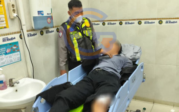 Dua Pengendara Terluka Usai Motor Berserempetan Di Jalan Raya Kletek Taman