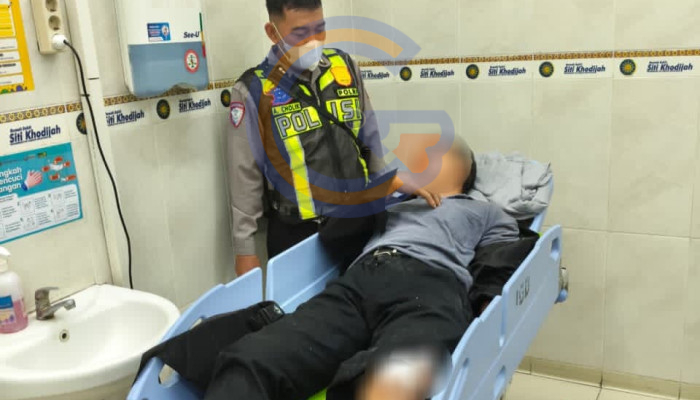 Dua Pengendara Terluka Usai Motor Berserempetan Di Jalan Raya Kletek Taman