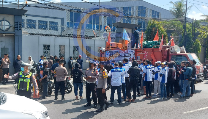Fspmi Kepung Pt Borwita, Minta 20 Anggota Yang Di-Phk Kembali Bekerja