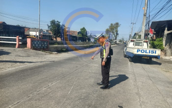 Kurang Hati-hati Saat Menyeberang, Dua Pengendara Motor Terlibat Kecelakaan di Tawangsari 3 20260819 203445