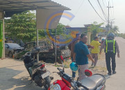 Honda Pcx Tabrak Pick Up Di Tanjungsari Taman, Pengendara Alami Patah Tulang