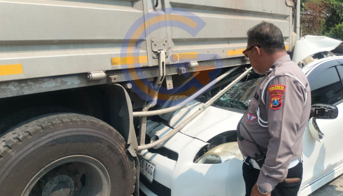 Laka Maut Di Depan Spbu Porong, Pengemudi Toyota Yaris Meninggal