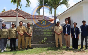 Tim Peneliti Program Studi Pariwisata, Upn Veteran Jawa Timur Melakukan Identifikasi Daya Tarik Wisata Mangrove Di Pulau Bawean