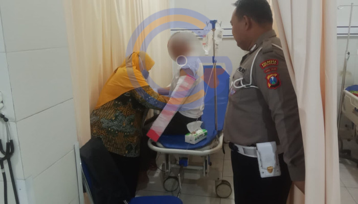 Laka Lantas Di Simpang 4 Bangsri Sukodono, Pengendara Supra Patah Tangan