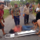 Hindari Jalan Berlubang, Honda Supra Bersenggolan Dengan Beat Di Tarik, Satu Pengendara Dilarikan Ke Rs