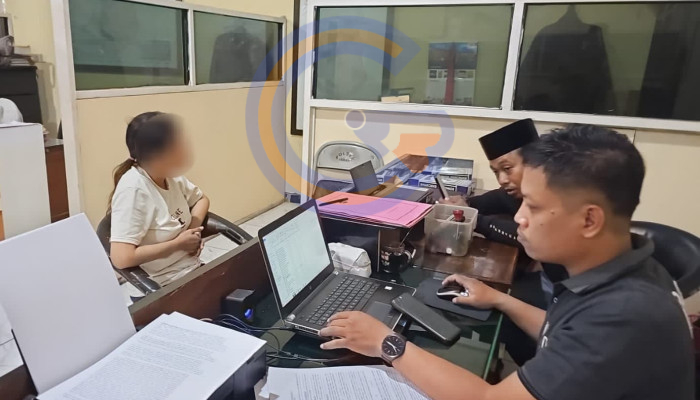 Aksi Curanmor Di Warung Nasi Padang Sepanjang Gagal, Pelaku Perempuan Diamankan