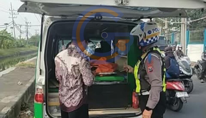 Tragis! Pemotor Nmax Tewas Usai Tabrak Pagar Jembatan Di Depan Gardu Pln Dungus Sukodono