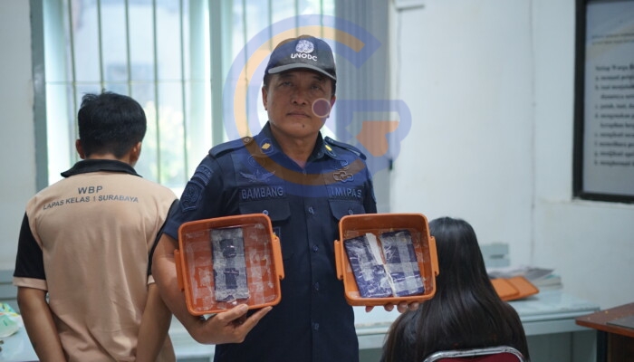 Modus Licin! 3 Ponsel Gagal Diselundupkan Ke Lapas Surabaya, Disamarkan Dalam Wadah Nasi Jagung