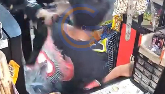 Hendak Beli Rokok, Remaja 15 Tahun Jadi Korban Pengeroyokan Dan Bacokan Celurit Di Banjarkemantren