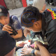 Sigap! Rescue Bpbd Sidoarjo Tangani Cincin Tersangkut Dan Sarang Tawon Vespa