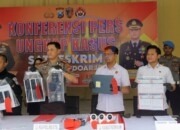 Polresta Sidoarjo Bongkar Dugaan Jaringan Penipuan Online Lintas Negara, Delapan Wn Vietnam Diamankan